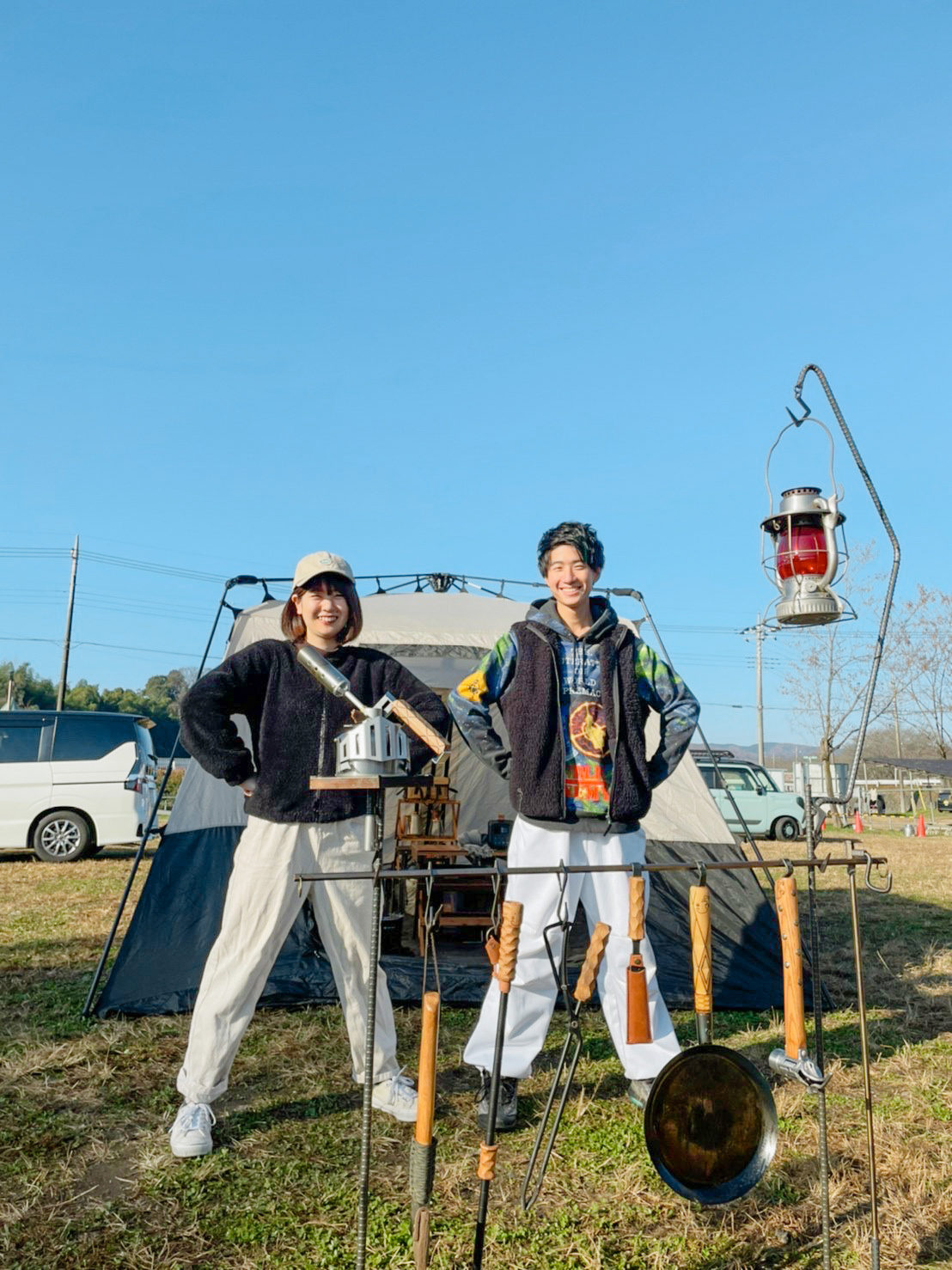 井上望と旦那のキャンプ写真